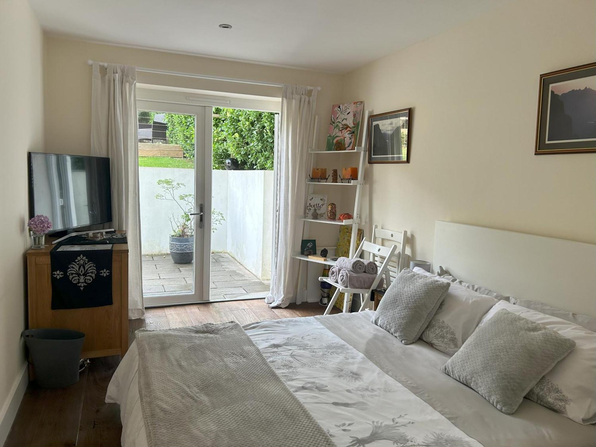 Sanctuary By The Sea With Large Room Including Lounge, Bathroom, Direct Garden Access & Free Parking Brighton Exterior foto